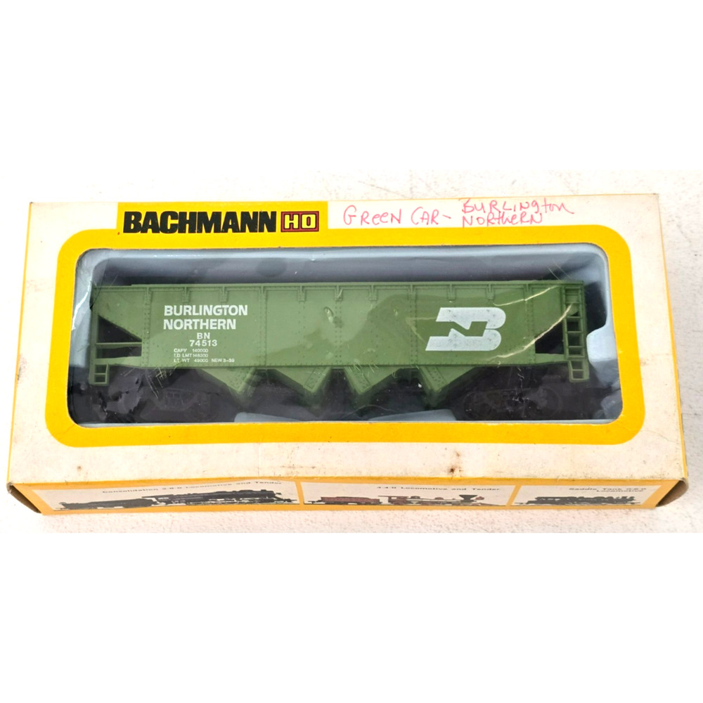 Vintage Bachmann HO Scale Burlington Green Hopper Freight Car #1027